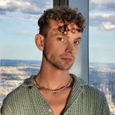 Leah Burge (@burgeleah1)