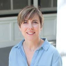 Monica Landers's Instagram, Twitter & Facebook