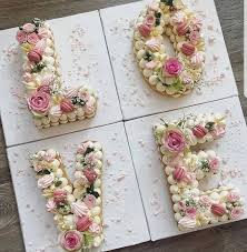 Yes Or No Love Cake By Cakesisterspace This Cake Is So Beautiful A Good Idea For A Wedding Flower Flowers Ma Cake Lettering Alphabet Cake Cream Cake