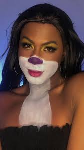 Makeup of Sid The Sloth