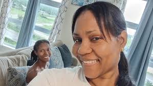 Auntie Donna giving her speech at Shades of ♥️♥️