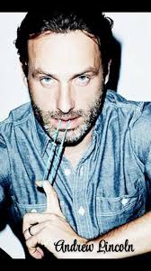 Looks like another six pack of Bud for ol' Judd