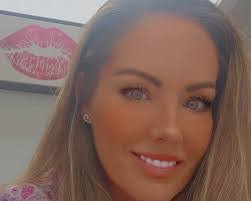 Gwen Ladner's Instagram, Twitter & Facebook