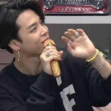 Sígueme en instagram, eso me ayudaría mucho v tattoo. Compilations Of Tattoos That Bts Jimin Has Pannatic