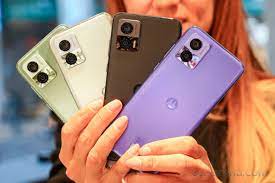 Motorola Edge 30 Neo hands-on ...