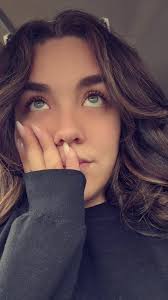 Danika White (@danikawhite)