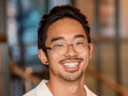 Adam Maceachern's Instagram, Twitter & Facebook