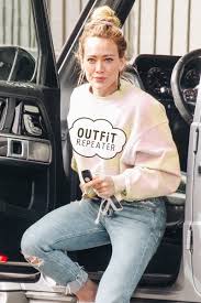 Hilary duff reunited with the lizzie mcguire cast via zoom, and she wore a baublebar necklace and earrings. The Lost Bros On Twitter Lizzie Mcguire You Are An Outfit Repeater We Sent Hilary Duff Some Lost Bros Gear Which Included This Custom Tie Dye Outfit Repeater Crewneck And