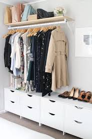 1001 Rangements Malins Pour Trouver La Meilleure Idee Dressing Adaptee A Tout Espace Fabriquer Dressing Meuble Bas Rangement Idee Dressing