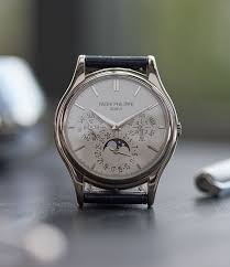 Perpetual Calendar Ultra Thin Micro Rotor Movement Display Back The Patekphilippe 5140g Availab Luxury Watches For Men Beautiful Watches Vintage Watches