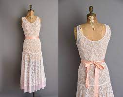 The 1930s fashion is influenced by the economic crisis; Robe Des Annees 30 Robe Vintage Des Annees 1930 Romantique Etsy