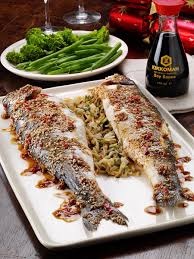 Fry until fish is golden brown. Kikkoman Uk On Twitter Want A Festive Fish Dish For A Dinner Party On Christmas Day Our Fragrant Stuffed Sea Bass Is Perfect Https T Co 0cfubcv5ix Https T Co Ekozhjcfiu