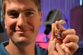 Slow-motion film reveals what happens when lizards drop their tails