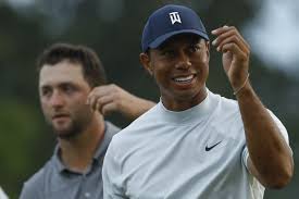 Tiger woods and his son charlie shot their second straight 62 on sunday, and again got the lion's share of the coverage. Video Tiger Woods Son Charlie Practice Together Ahead Of 2020 Pnc Championship Bleacher Report Latest News Videos And Highlights