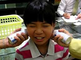 Sunway pyramid is a huge shopping mall with an egyptian design and theme. Louise Ears Piercing Avi Youtube