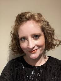 Liz Elder's Instagram, Twitter & Facebook