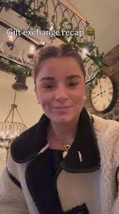 Jane Wynn's Instagram, Twitter & Facebook