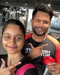 Akshay Chandgude's Instagram, Twitter & Facebook