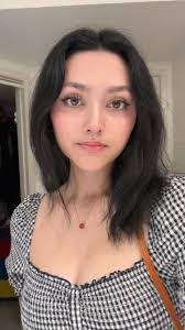 Nicole Sabel's Instagram, Twitter & Facebook