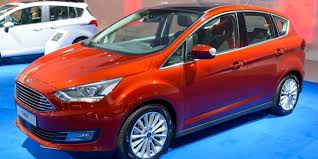 Choose a ford b max version from the list below to get information about engine specs, horsepower, co2 emissions, fuel consumption, dimensions, tires size, weight and many other facts. Ford B Max Gebrauchtwagen Online Kaufen Bei Instamotion