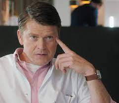 Beau van erven dorens, actor: Beau Van Erven Dorens And Birgit Schuurman Added To Cast Father Figure Nl Film