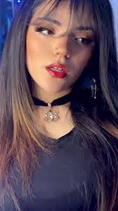 Melody Horn's Instagram, Twitter & Facebook