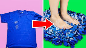 Eine ganz andere möglichkeit, alte kleidung neu zu gestalten, ist das einfärben. 20 Neue Diy Ideen Fur Deine Alten T Shirts Youtube