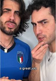 This was UNEXPECTED @albert_cancook #lionfieldmusic #pizza #italy #italian