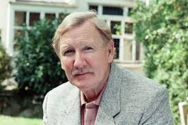 Leslie Phillips dead: Carry On and Harry Potter star dies aged 98