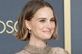 Famous birthdays for June 9: Gloria Reuben, Michael J. Fox