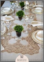 Masanizda Ki Siklik Masaterzisi Ozel Tasarim Masa Ortuleri Icin Iletisim Icin 0212 294 52 52 Easter Table Table Decorations Table Settings