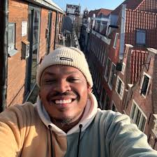 Hi everyone, I'm a South African considering going abroad to South Korea to  teach English or maybe even get another job. Biggest motivator is money.  Cost of living in RSA is suffocating