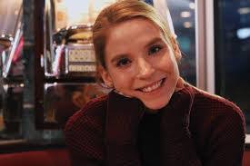 Lauren Kilroy's Instagram, Twitter & Facebook