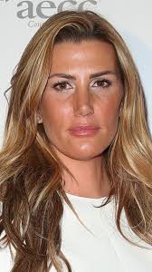 Mayte García, ex de Santiago Cañizares, se ha sincerado sobre la pérdida de  su hijo Santi, que falleció a los cinco años. El pequeño tenía una  meningitis vírica que no pudo superar. Mayte ha explicado ...