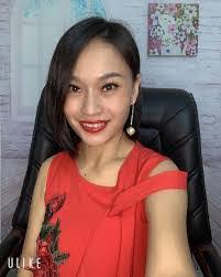 Alice Loo's Instagram, Twitter & Facebook