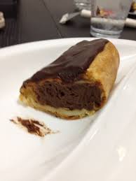 Eclairs Au Chocolat Mousse Eclair Au Chocolat Patisserie Chocolat