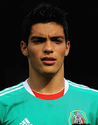 Raul Jimenez vs Lee Hales
