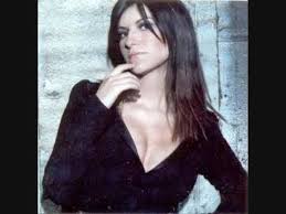 Laura Pausini Me Faltas Amor Mio Videos
