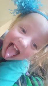 Candice W (@Can0101)