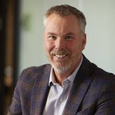 Milton Bresler's Instagram, Twitter & Facebook