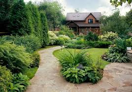 Den Garten Planen Lassen Wichtiges Uber Die Professionelle Landschaftsgestaltung Den Garten Plane Landschaftsdesign Hinterhof Garten Garten Landschaftsbau