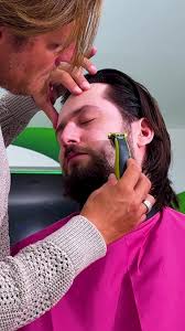 She couldn’t even look at him 😭🤣 #beard #shave #wife #reaction @almurph18