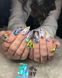 Cardi b,بازی!acryilc nails,mirror nails in seconds! Pin On Nail Design Cardi B Nails Stilleto Nails Designs Rhinestone Nails