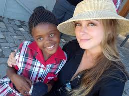 Book Review: The Tales of Charlie Wags by Ali Barclay and Sofie Wells