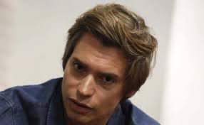 Caracas, venezuela), best known simply as carlos baute, is a venezuelan singer and television host. Aqn0bwjnfl5gxm