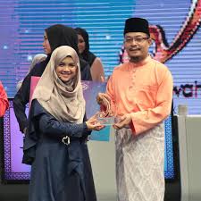 Mesti ada sesuatu ni kan? Tv3malaysia On Twitter Daiafiqah Naib Juara Da I Musim Ke 5 Tahniah