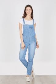 Cara mama memandang kontolku, baru kusadari sepertinya mama terpesona. Ingin Tampil Tren Dengan Gaya Vintage Coba Saja 10 Gaya Celana Jeans Kodok Terbaru
