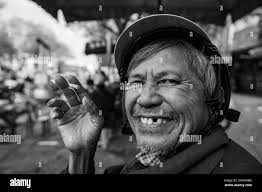 Vietnamesischer arbeiter Schwarzweiß-Stockfotos und -bilder