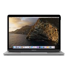 The macbook pro's lack of usb and sd card ports may provide an aesthetically minimal design feature. Sicht Und Displayschutz Fur Das Macbook Pro Air Belkin