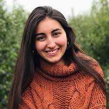 Lillian Linder's Instagram, Twitter & Facebook